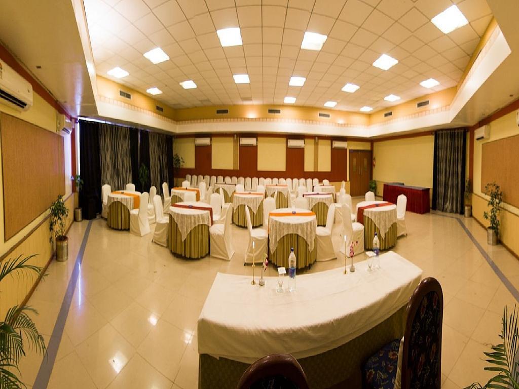 Hotel Lake View Ashok Bhopal Exterior foto